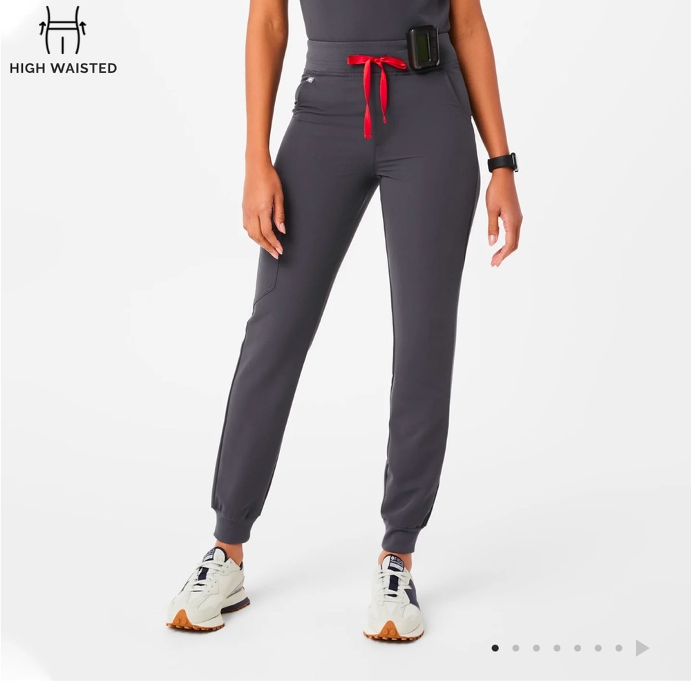 Figs Scrub pants BRAND NEW 
Still in the original packaging